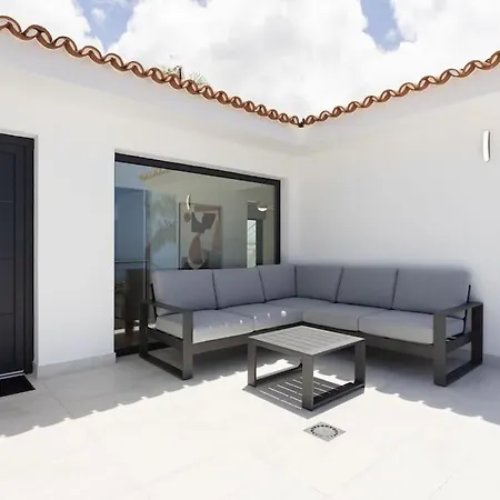 Villa Sunny Island
